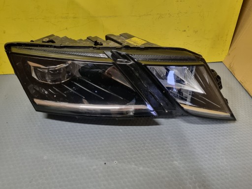 Octavia III lift lampa prawa full led 5E1941016D