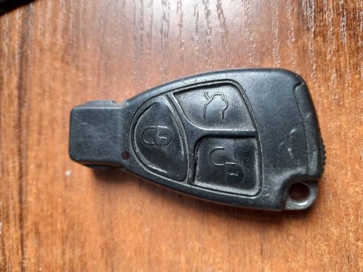 STACYJKA KLUCZYK MERCEDES W203