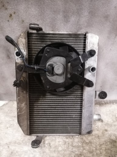 SUZUKI BURGMAN 400 K7 CHŁODNICA WENTYLATOR KPL