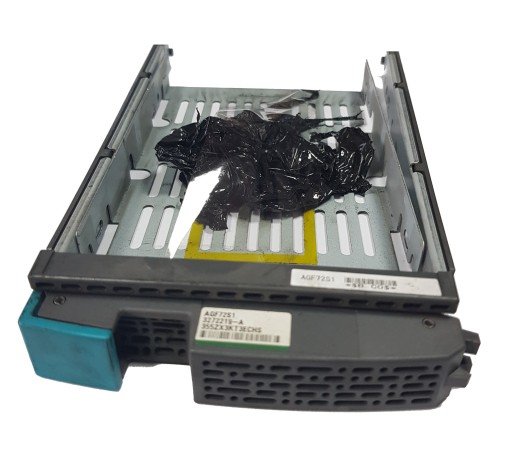 KIESZEŃ DYSKU HP AGF72S1 3272219-A SAS / SATA 3.5