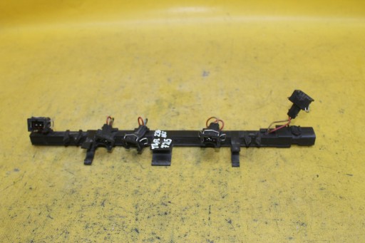 WIĄZKA ELEKTRYCZNA WTRYSKÓW T4 023971824 2.5 B
