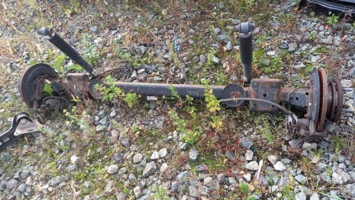 BELKA OŚ TYŁ PIASTA FORD TRANSIT MK8