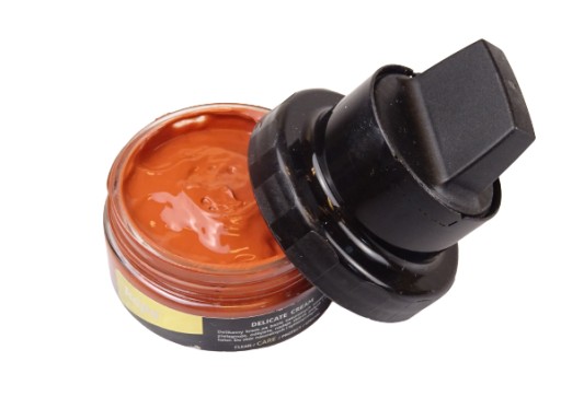 Pasta krem woskowy DELICATE CRAM z gąbką do butów 50 ml jasny brąz
