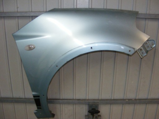 SUZUKI SX4 BŁOTNIK PRAWY PRZÓD 07-