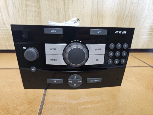 Radio CD40 USB Opel Corsa D Astra H Zafira 13466743 WYLOGOWANE + kabel USB