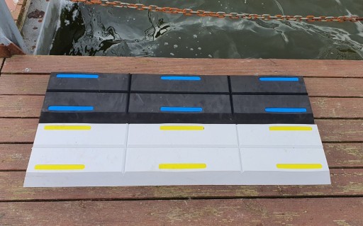 OCHRANIACZ ODBIJACZ POMOSTOWY CZARNY 100X20 CM