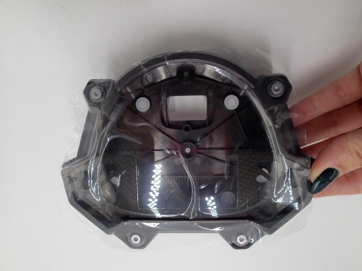 Kawasaki Z900 17-19r obudowa licznik zegarów