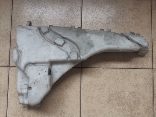 VOLVO S40 V50 C30 C70 ZBIORNICZEK SPRYSKIWACZY