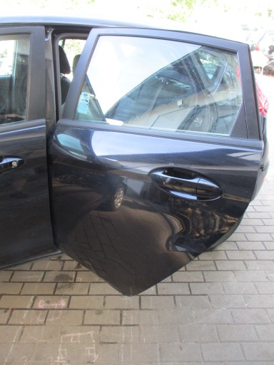 DRZWI LEWE TYŁ FIESTA MK7 KOMPLETNE KOLOR D9