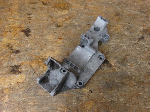 AUDI A3 S3 8L TT 8N GOLF IV LEON I ŁAPA ALTERNATORA 06A903143P