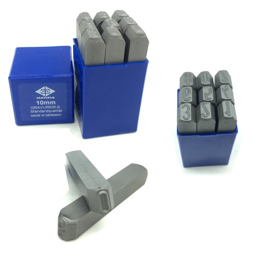 ZESTAW ZNACZNIKÓW 10mm Cyfry numeratory Beta
