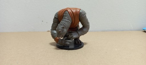 STAR WARS FIGURKA 33/40 MANTELLIAN SAVRIP