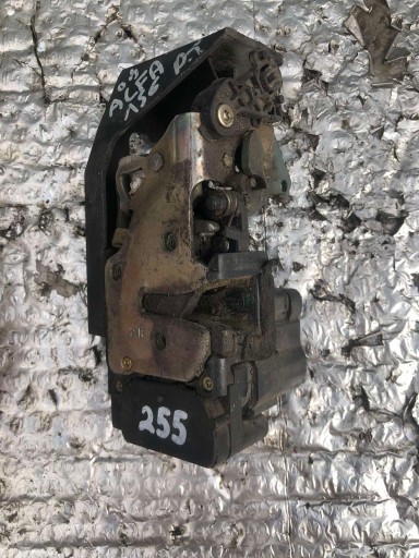 ALFA ROMEO 156 ZAMEK DRZWI PRAWY TYŁ