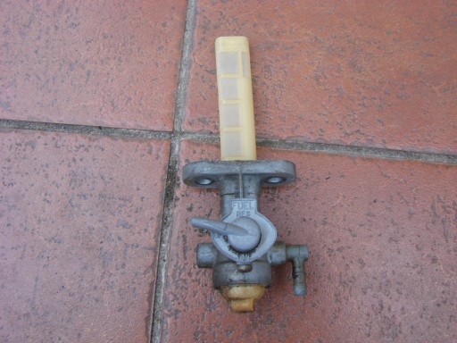 SUZUKI GN 125 KRANIK