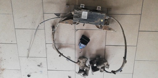 Hamulec ręczny elektryczny Renault Laguna II 001204300740 8200498693