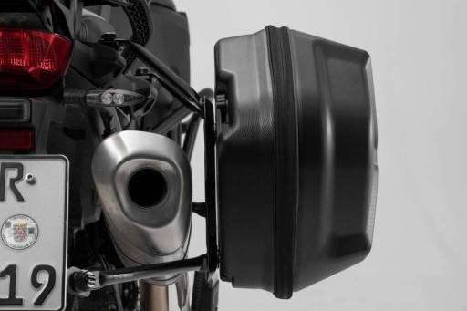 KUFRY AERO ABS +STELAŻE SW-MOTECH HONDA VFR800X