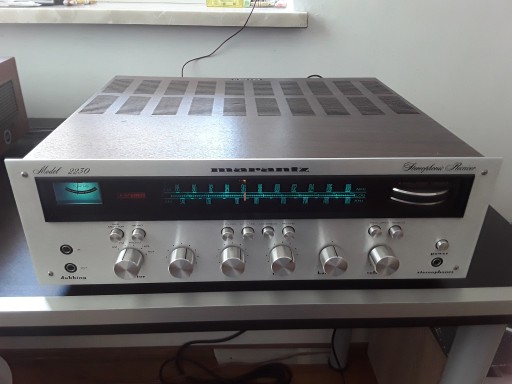 Amplituner Marantz 2230