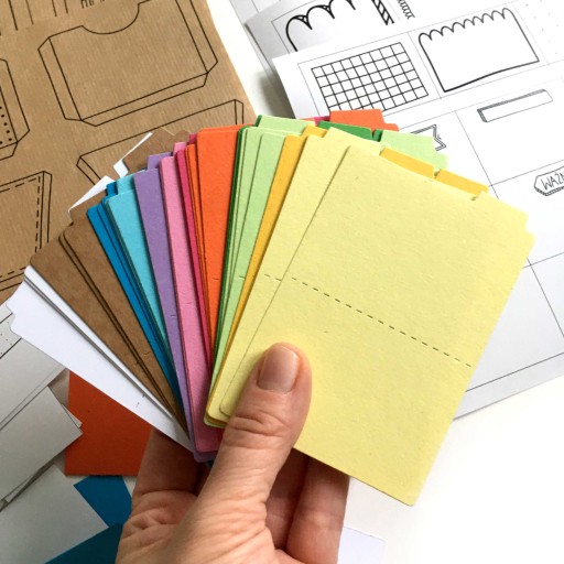 Mini foldery do scrapbookingu teczki KOLOROWE 36 szt lapbook kartki DIY