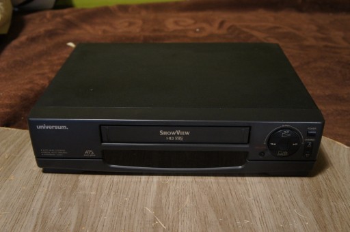 VHS Universum po serwisie z gwarancją