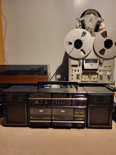 Radiomagnetofon FISHER PH-W414.kolekcjonerski