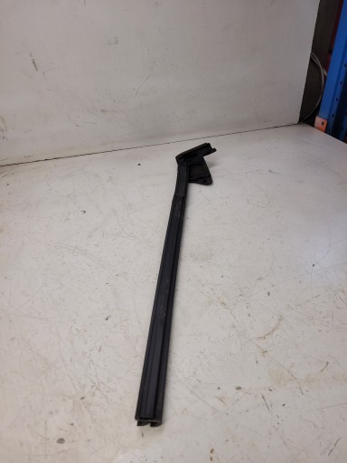 USZCZELKA SZYBY LEWY TYŁ AUDI A3 CABRIO 8P7839479C