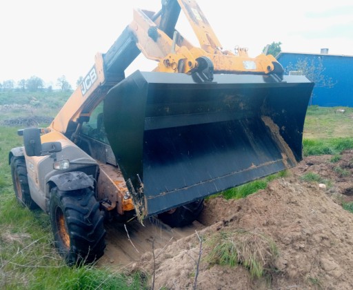 Łyżka do ładowarki teleskopowej JCB Q-Fit