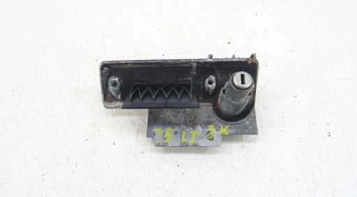 KLAMKA WKŁADKA DRZWI SKRZYDEŁKOWYCH TYŁ VW T5 07R