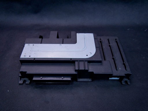 AUDI A3 8V wzmacniacz Bang&Olufsen 8V0035465
