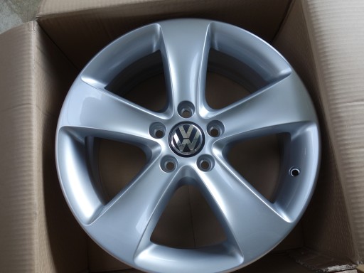 Felgi VW PASSAT CC 3C8601025F 3C8 17''