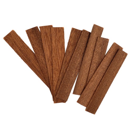 KNOTY DREWNIANE GRUBE 1,4 mm 8cm 50szt