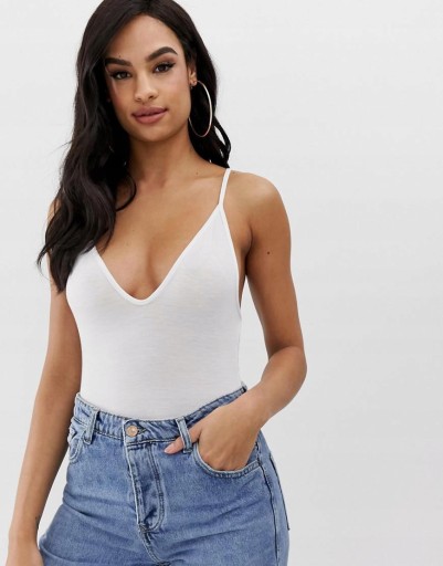 BOOHOO BODY BIAŁE BASIC DOPASOWANE CASUAL 38M 1RRE
