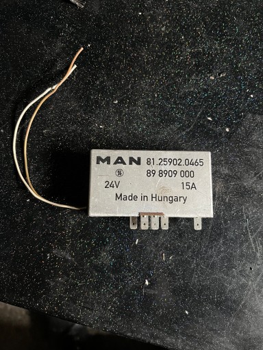 PRZEKAŹNIK MAN F2000 PODGRZEWACZ ŚWIEC 81259020465