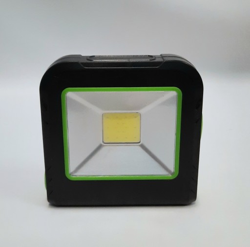 SKŁADANA LAMPA ROBOCZA LED TRYB AWARYJNY