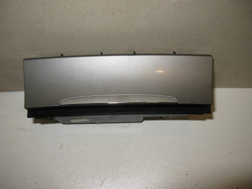 POPIELNICZKA PRZÓD PASSAT B6 CARBON 3C0863284