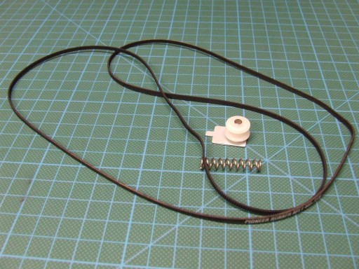 Pasek zębaty S1M (900mm), szerokość 3mm