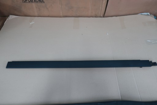 FREELANDER II 2 ZAŚLEPKA RELINGU DACHU PRAWA 06-