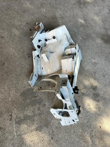 CITROEN DS4 ĆWIARTKA PODŁUŻNICA LEWA PRAWA PRZÓD