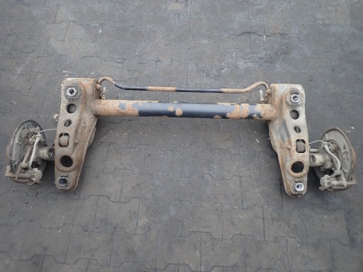 Belka zawieszenia tylnego MERCEDES W414 VANEO 02r