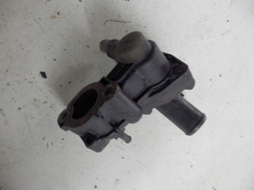 FORD TRANSIT CONNECT I 02 1.8 OBUDOWA TERMOSTATU