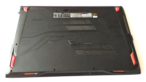 ASUS STRIX GL753 OBUDOWA DOLNA SPRAWNA