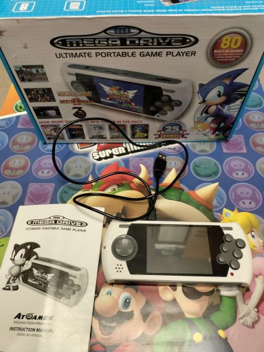 SEGA MEGA DRIVE ULTIMATE PORTABLE GAME PLAYER