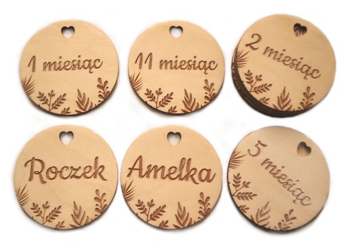Tabliczki PIERWSZY ROK DZIECKA 13 szt śred 12 cm
