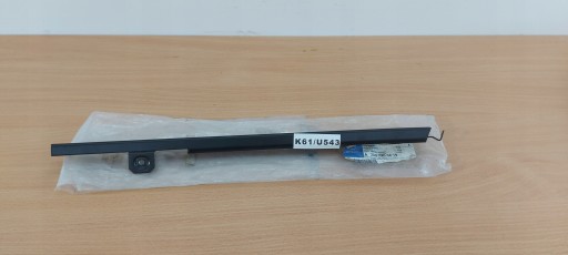 MERCEDES C-KLASA W203 LISTWA SZYBY DRZWI TYŁ RH LH
