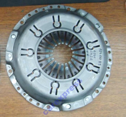 TARCZA SPRZ. VW A4/A6/PASSAT 1,9 TDI 95-08