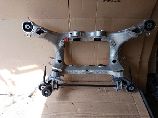 WOZEK SANKI TYL BMW 5 G60