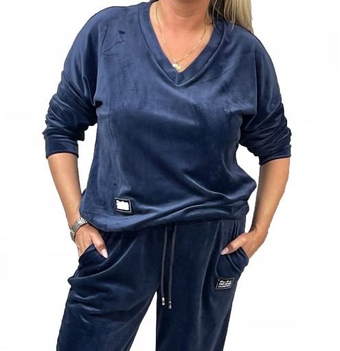 Z402 DRES WELUROWY Z NASZYWKĄ GRANATOWY r. 48 (4XL)