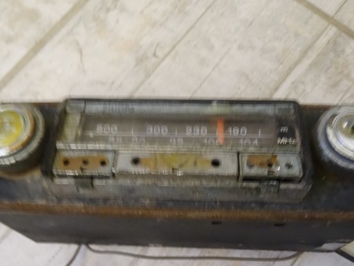 RADIO SAMOCHODOWE PHILIPS JAK SAFARI