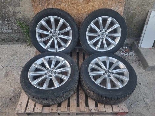 Koła Volkswagen Passat b8 Nexen 215/55 R17 Rok 2021 Bieżnik 5mm