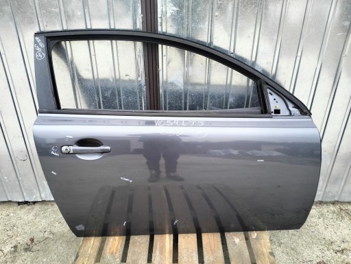 DRZWI PRAWE PRAWY PRZOD VOLVO C30 LATA 2006-2009
