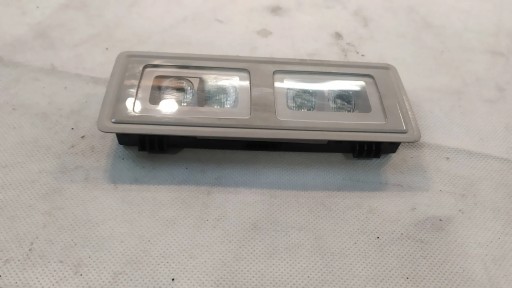LAMPKA PODSUFITKI TYŁ WNĘTRZA VOLKSWAGEN GOLF VIII